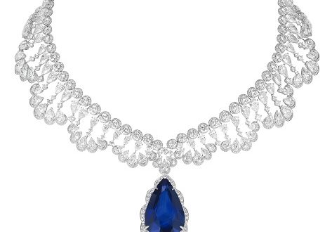 CHOPARD Vine necklace from the red carpet collection by Chopard